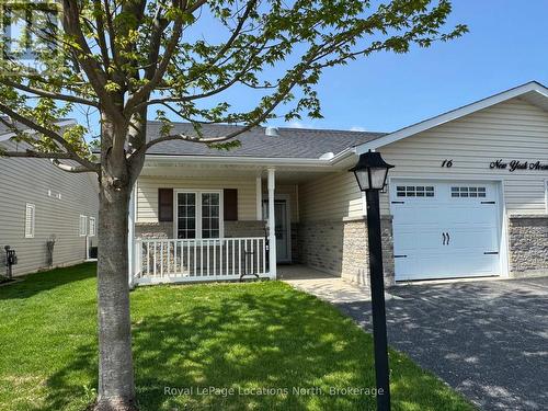 16 NEW YORK AVENUE  Wasaga Beach, ON L9Z 3A8