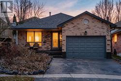 23 DOWNHAM DRIVE  Clarington (Bowmanville), ON L1C 4G9