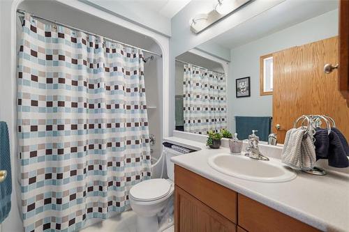 12-420 John Forsyth Rd, Winnipeg, MB 