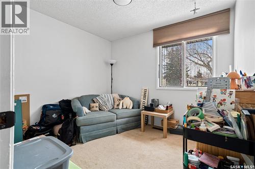 78 Wood Crescent, Regina, SK - Indoor