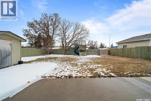 78 Wood Crescent, Regina, SK - Outdoor