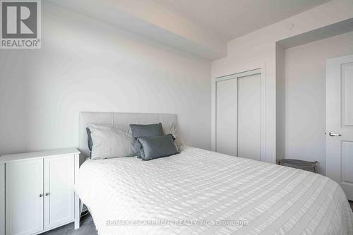541 - 5055 Greenlane Road, Lincoln, ON - Indoor Photo Showing Bedroom