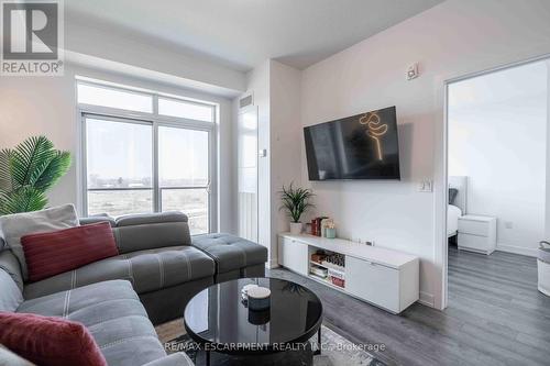 541 - 5055 Greenlane Road, Lincoln, ON - Indoor Photo Showing Living Room