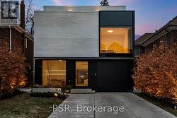 188 MONTCLAIR AVENUE Toronto, ON M5P 1P9