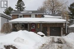 67 Riverview AVE Sault Ste. Marie, ON P6A 3X8