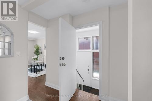 1038 Alexandra Avenue, Mississauga, ON - Indoor Photo Showing Other Room
