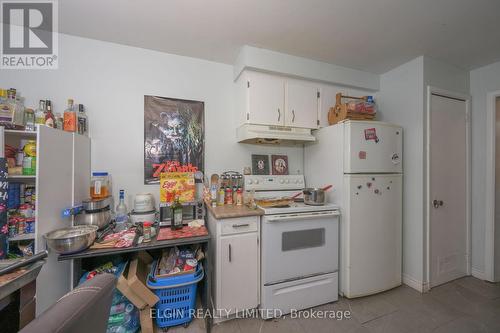 Unit 3 - 79 Joyce Street, St. Thomas, ON - Indoor Photo Showing Kitchen