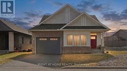 272 MAYGRASS WAY Ottawa, ON K2S 2K9