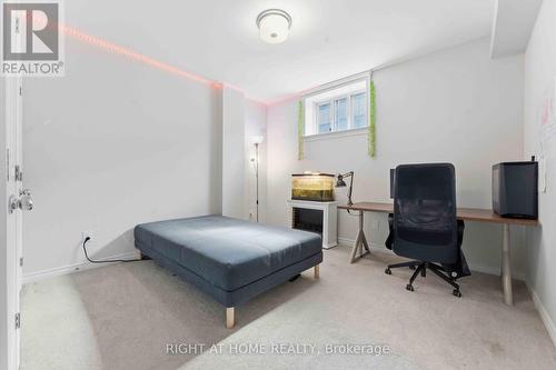 272 Maygrass Way, Ottawa, ON - Indoor Photo Showing Bedroom