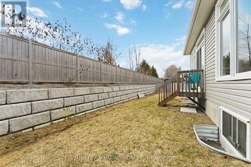 272 Maygrass Way, Ottawa, ON - Outdoor