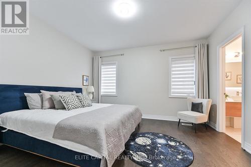 33 Straw Cutter Gate, Vaughan, ON - Indoor Photo Showing Bedroom