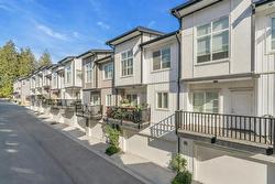 22 5867 129 STREET  Surrey, BC V3X 0J4