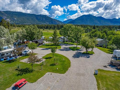 1474 93 95 Highway, Windermere, BC 