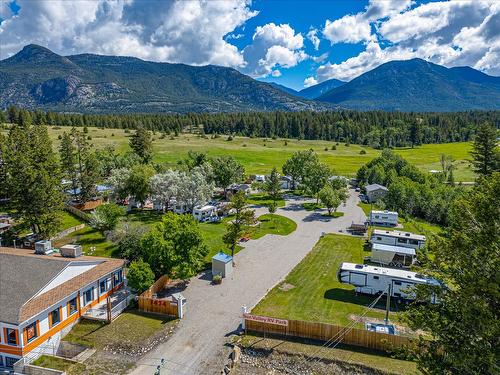1474 93 95 Highway, Windermere, BC 