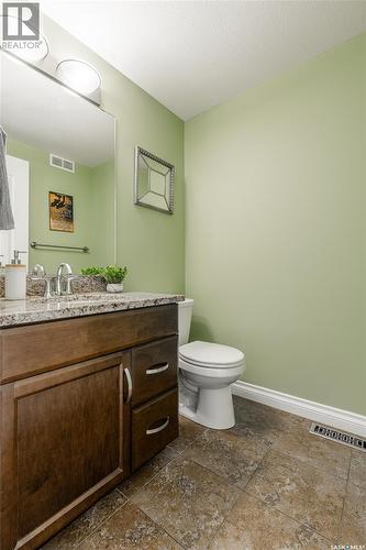 562 Evergreen Boulevard, Saskatoon, SK - Indoor Photo Showing Bathroom