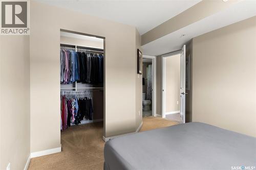 1404 5500 Mitchinson Way, Regina, SK - Indoor Photo Showing Bedroom