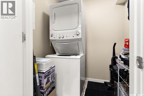 1404 5500 Mitchinson Way, Regina, SK - Indoor Photo Showing Laundry Room