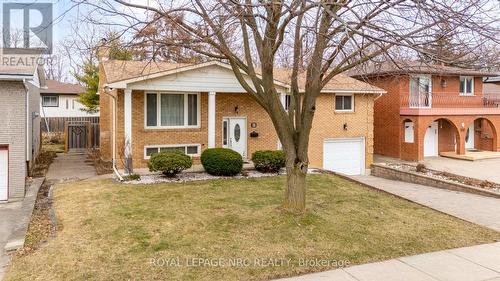 11 PINARD STREET  Hamilton, ON L8K 6G8