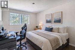 16 ALDERWOOD Crescent  Cambridge, ON N1S 3T1