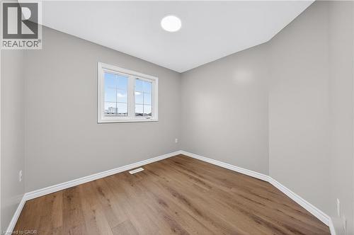 155 Highland Crescent Unit# D18, Kitchener, ON - Indoor Photo Showing Other Room