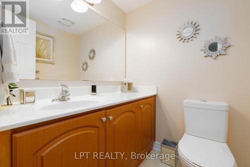 Powder Room - 54 Meyer Circle, Markham, ON - Indoor Photo Showing Bathroom