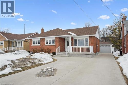 390 DUMFRIES Avenue  Kitchener, ON N2H 2G1