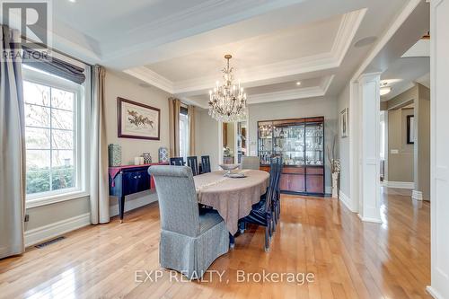 530 Golfview Court, Oakville, ON - Indoor Photo Showing Dining Room