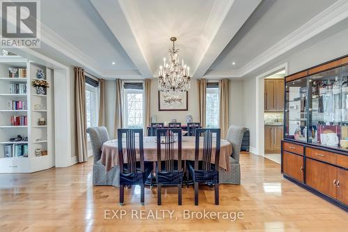530 Golfview Court, Oakville, ON - Indoor Photo Showing Dining Room