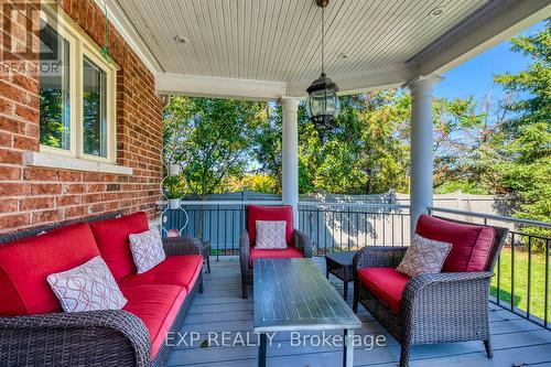 530 Golfview Court, Oakville, ON - Outdoor With Deck Patio Veranda With Exterior