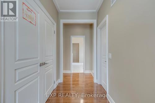 530 Golfview Court, Oakville, ON - Indoor Photo Showing Other Room