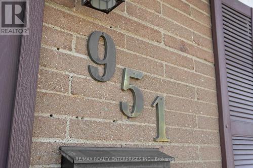 951 Atwater Avenue, Mississauga, ON - Outdoor