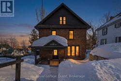 109 BRANT STREET E  Orillia, ON L3V 1Z3