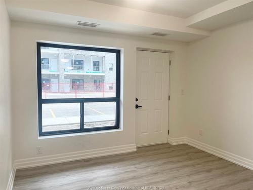 112-3320 Stella, Windsor, ON 