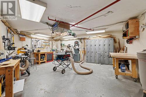 Workshop - 906 - 1081 Ambleside Drive, Ottawa, ON - Indoor Photo Showing Garage