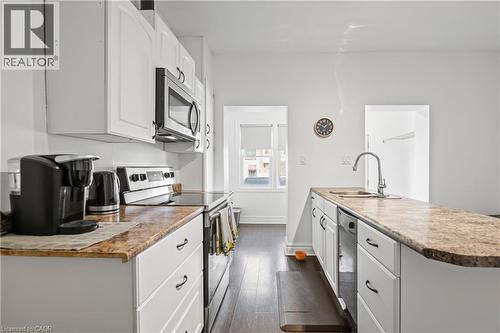 26 James Street, Cambridge, ON - Indoor Photo Showing Kitchen With Double Sink