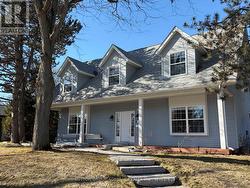 54 STARLIGHT CRESCENT Richmond Hill, ON L4C 4X5