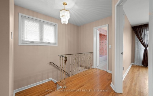 1142 Alexandra Avenue, Mississauga, ON 