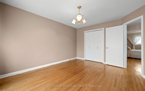 1142 Alexandra Avenue, Mississauga, ON 