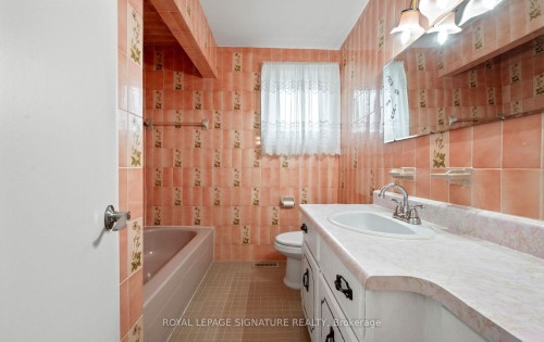 1142 Alexandra Avenue, Mississauga, ON 