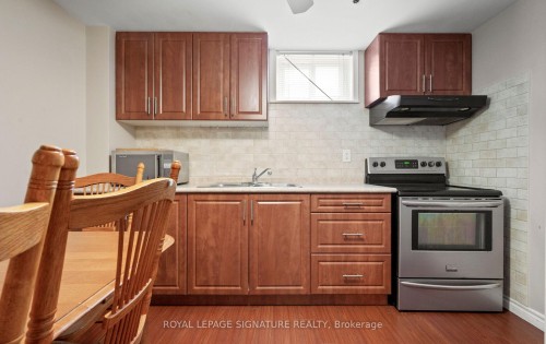 1142 Alexandra Avenue, Mississauga, ON 