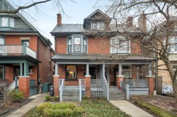 77 Dearbourne Avenue Toronto, ON M4K 1M6