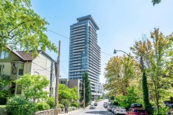 410-181 Bedford Road Toronto, ON M5R 0C2