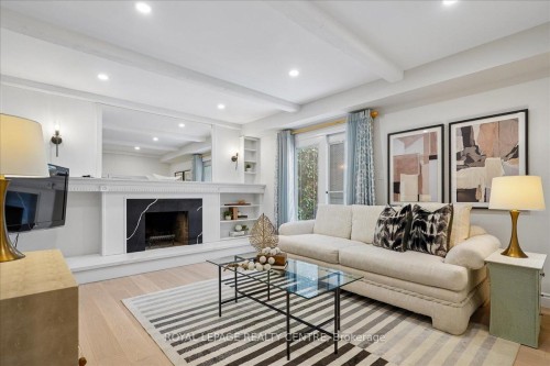 3459 Pitch Pine Crescent, Mississauga, ON - Indoor Photo Showing Living Room With Fireplace