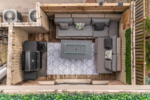 55 Ruby Lang Lane, Toronto, ON - Outdoor