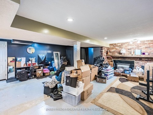 16 Alderwood Crescent, Cambridge, ON - Indoor With Fireplace