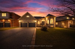 6445 Western Skies Way  Mississauga, ON L5W 1H6