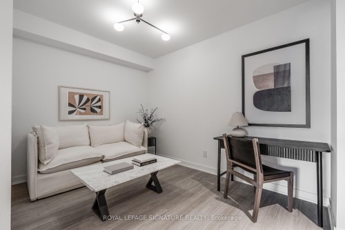 605-47 Mutual Street, Toronto, ON - Indoor