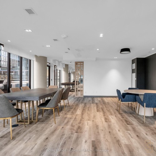 605-47 Mutual Street, Toronto, ON - Indoor