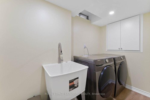 4046 Tea Garden Circle, Mississauga, ON - Indoor Photo Showing Laundry Room