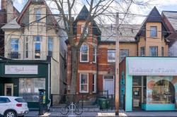 3-225 CARLTON Street Toronto, ON M5A 2L2